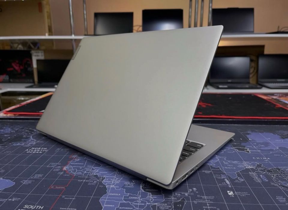 Ноутбук для работ Lenovo IdeaPad S340/ R3-3200U/8GB/128SSD