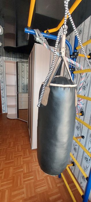 Продам двухкомнатную