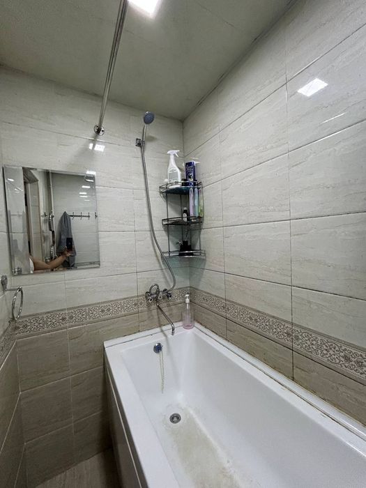 Продам 3/3/4 Чиланзар 9бэ балкон 2×. С ремонтом