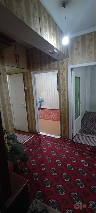 Zudlik bilan kvartira sotiladi. Срочно продается квартира