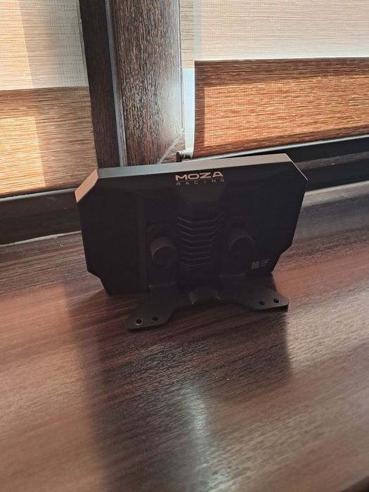 Продам moza cm2 dashboard