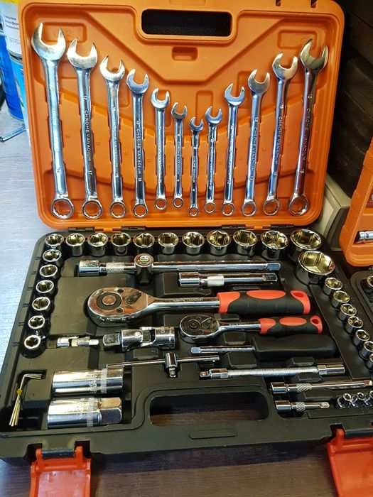 Набор инструментов 61 предмет.(головки,ключи,трещетки)кредит,рассрочка