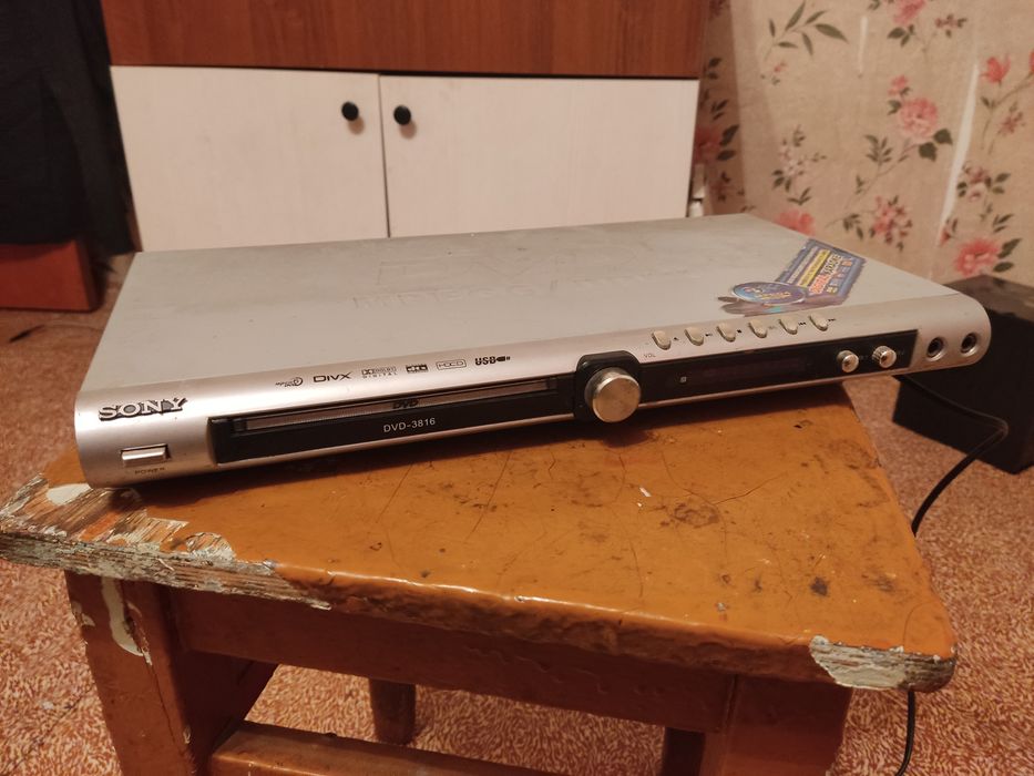 Продам два ДВД рабочие