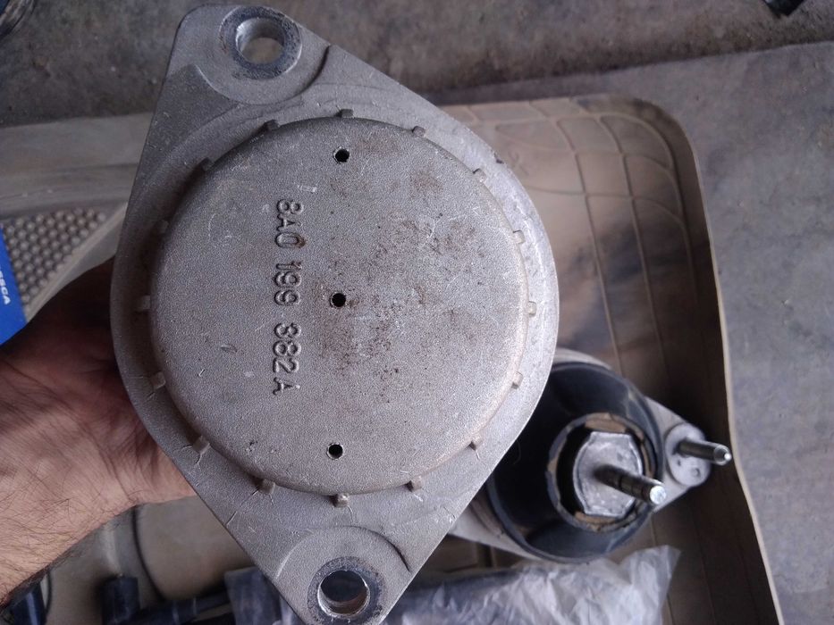 Запчасти Ауди 80 В4