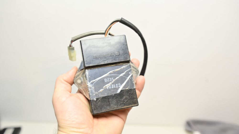 ECU CDI Calculator Unitate Control Suzuki RGV 250