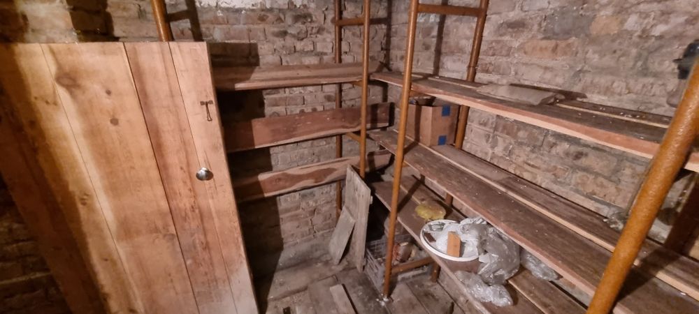 Гараж, район Крылова - Лихарева