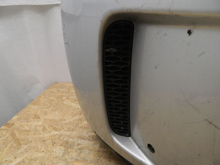 Bara fata Land Rover Discovery Dynamic, L462, 2017, 2018, 2019, 2020, HY32-17F003-AA.