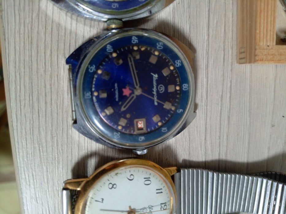 Часы советские  наручные