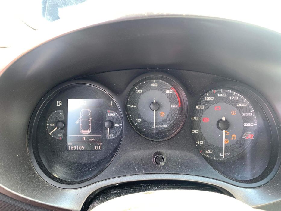 Seat Leon FR на части 2.0TDI 170 hp CEG мотор 2010 год 167000км