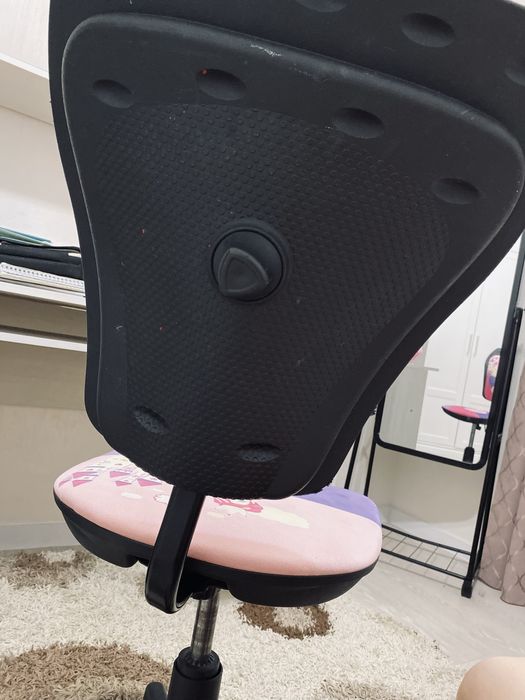 Срочно продам детское кресло для девочек!