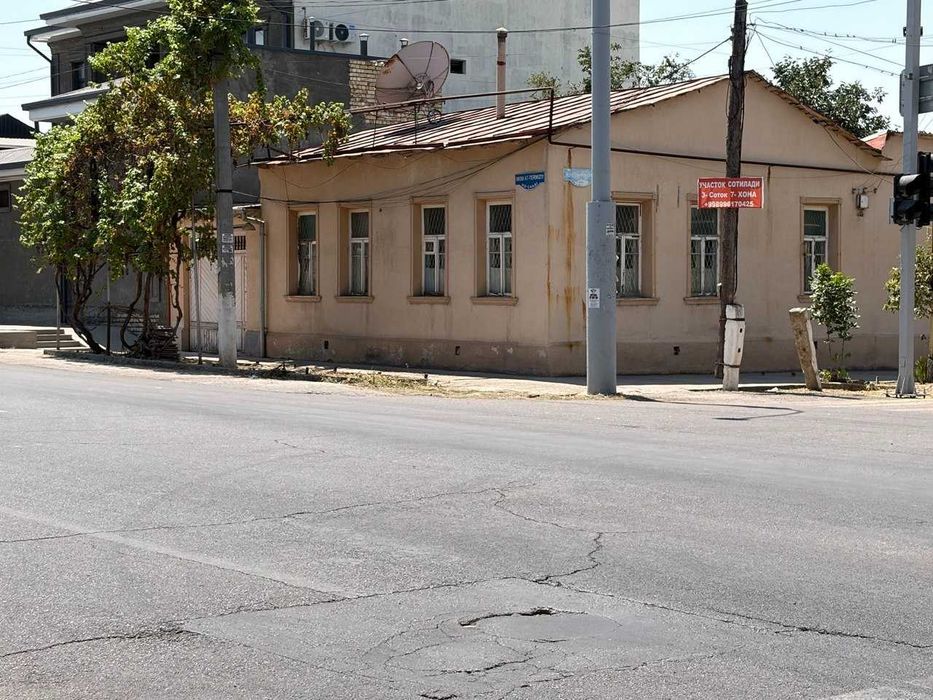 Ракат маҳалладан 3 сотих ер сотилади угловойда