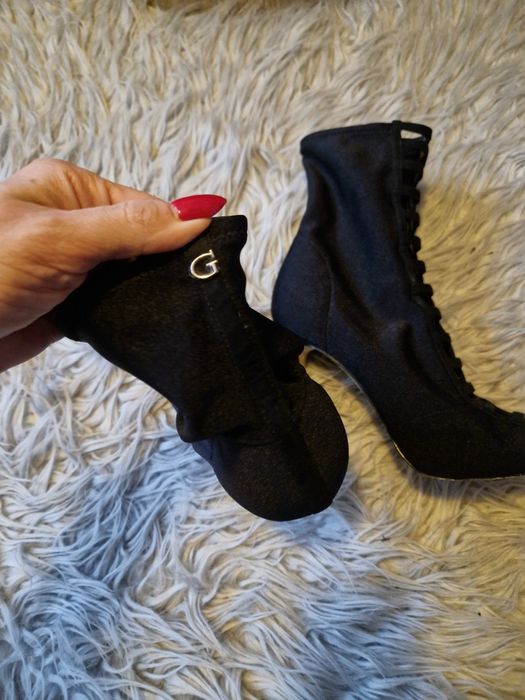 Дамски обувки Guess