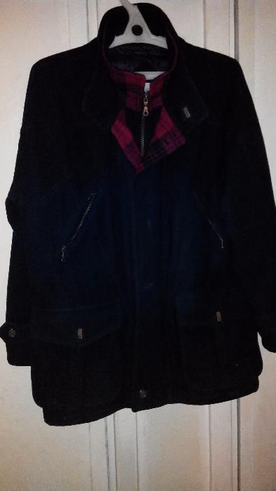 Продам куртку мужскую