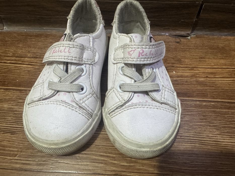 Босоножки для девочек