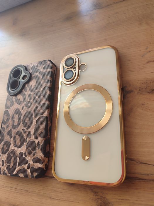 16 айфон с гарантийным талоном