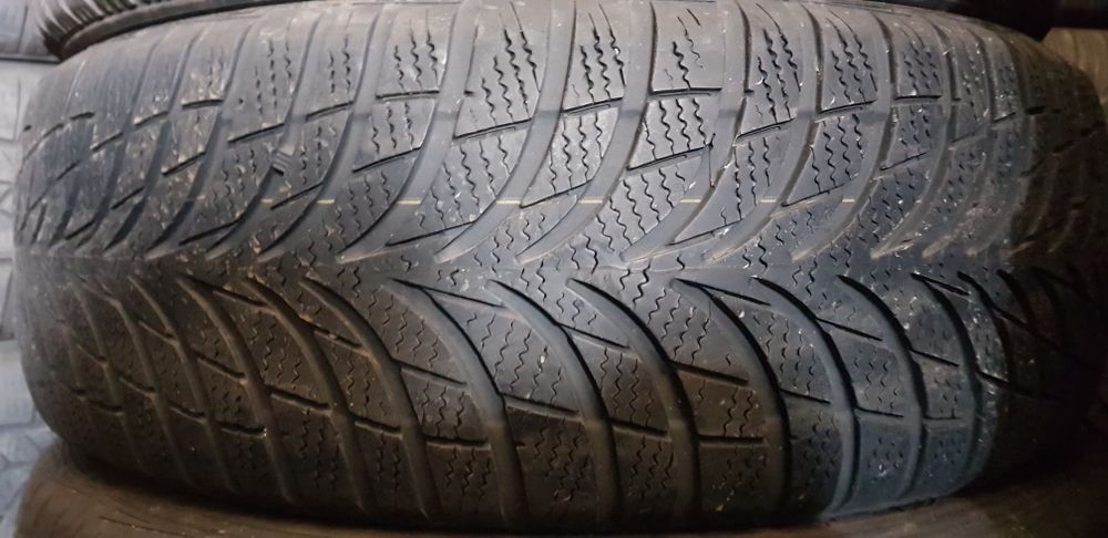 Anvelope de iarna 195 55 16