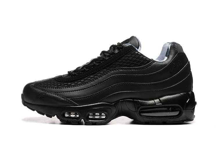Мъжки маратонки Nike Air Max 95 TT black налични 42,43,44,45