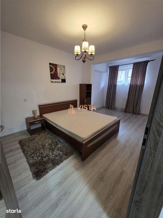 Apartament 2 camere, Tractorul
