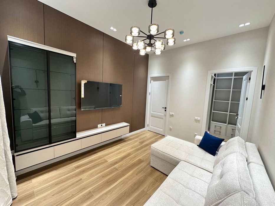 Продаётся квартира ЖК BI-GROUP