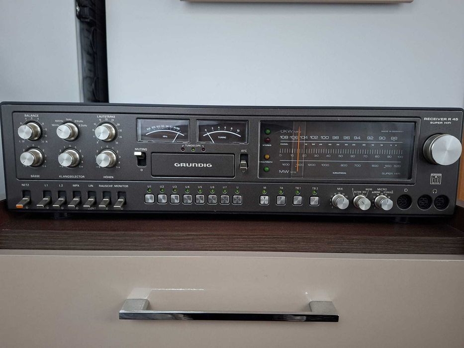 GRUNDIG receiver R45a