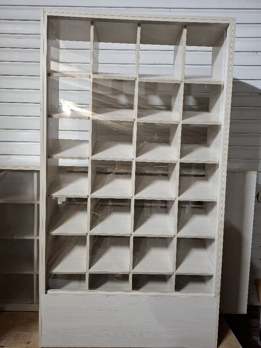 Полка можно  для Конфет