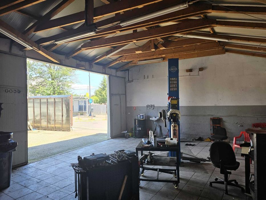 Spatiu comercial