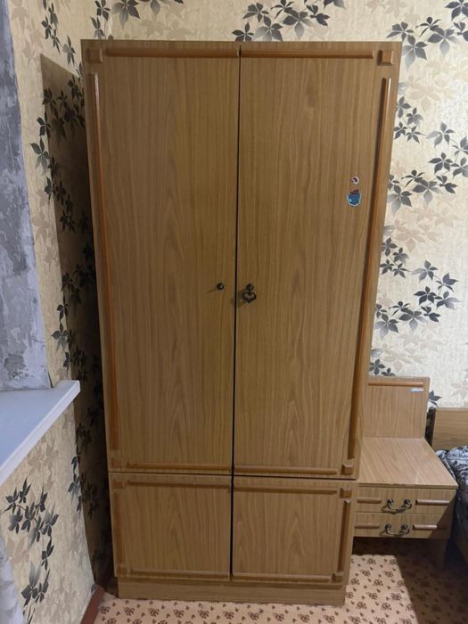 Спальный гарнитур