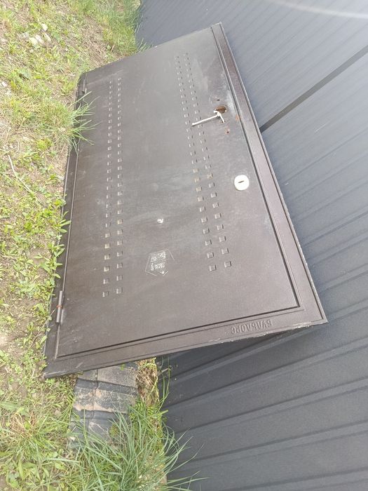 Наружный дверь Б/у