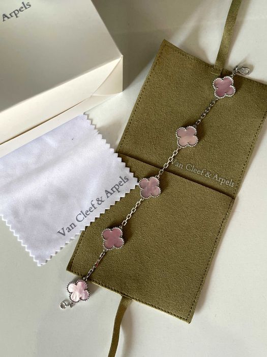 розова гривна сребриста van cleef and arpels VC детелинка седеф перла