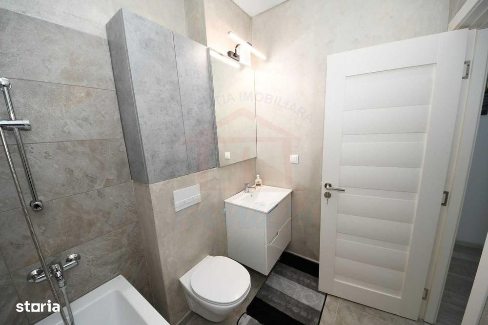 3 camere pe Faleza de inchiriat cu loc de parcare
