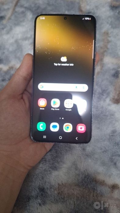 Samsung Galaxy S22 plus