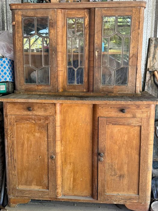 Буфеты деревянные. Винтаж.