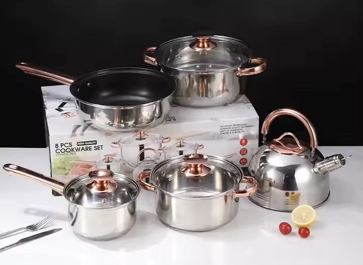 Кухненски комплект за готвене с охлаждащи дръжки