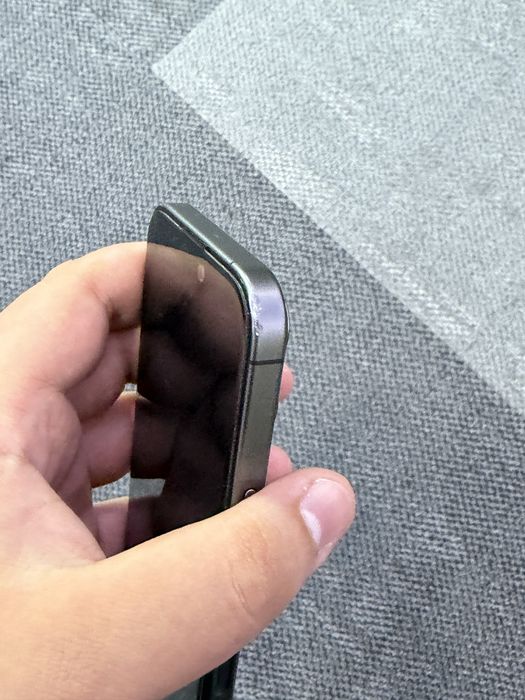 iphone 17 black
