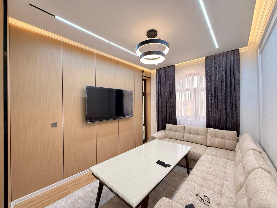 Продается 3 ком. Квартира площадью 45 кв.м. В Согдиане
