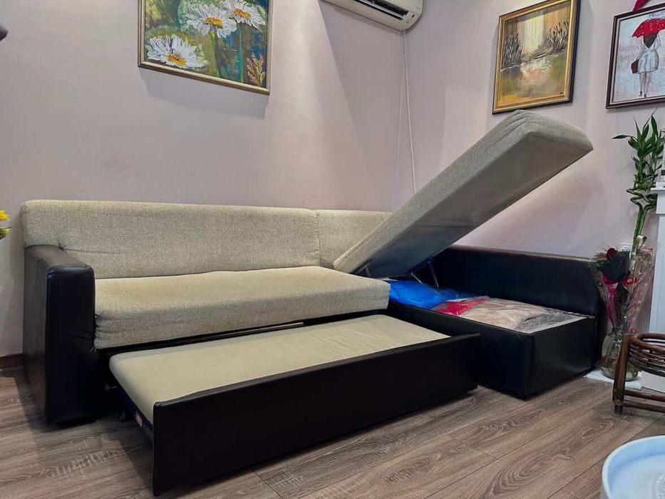 Ъглов диван за хол