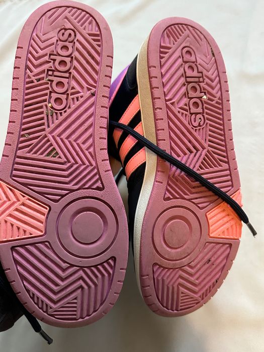 Дамски боти челси H&M, маратонки ADIDAS