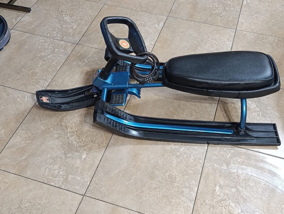 Детский снегокат