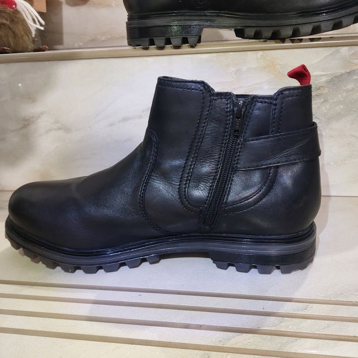 Ghete  Ducati din piele!!