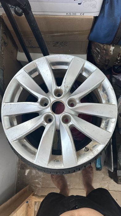 Продам литые диски (титанки) R16