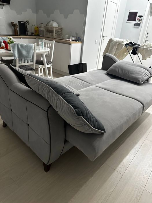 Серый диван раздвижной