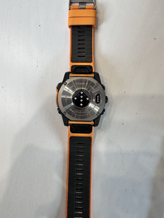 Garmin FĒNIX 8 – 51 мм AMOLED Sapphire Titanium