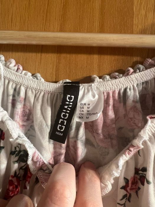 Top scurt floral H&M mărimea M
