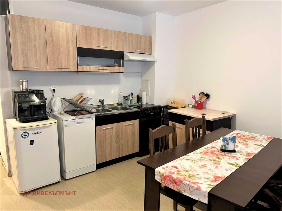 Дава се под наем Двустаен апартамент в Несебър - 65 кв.м за 205 € - Снимка #4