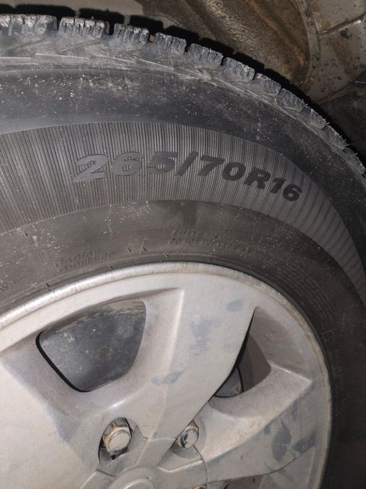 Диски с резиной 265/70/16