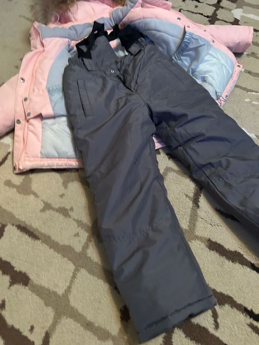 Продам комбенизон на девочку