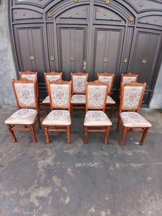 Prakatga stol stul zontik (4×8) shirma chinni idish beriladi.