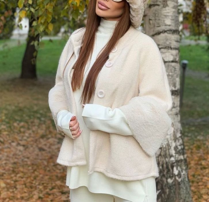 Преходно палто екрю