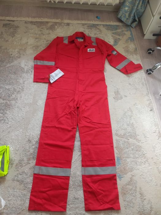 Продается Спецодежда новая