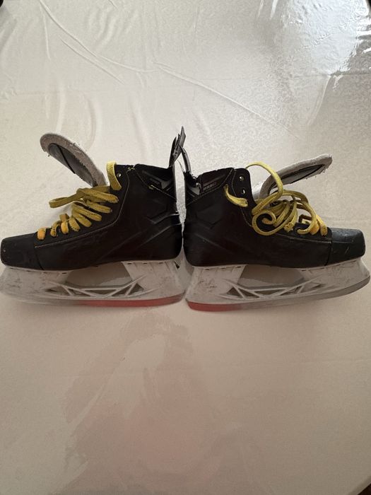 Коньки хокейные CCM TACKS 9350